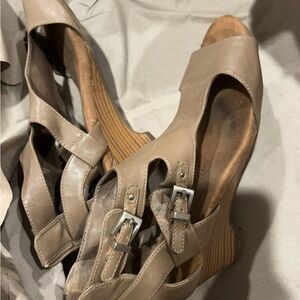 Women’s Taupe Wedge Sandals with Buckle Detail